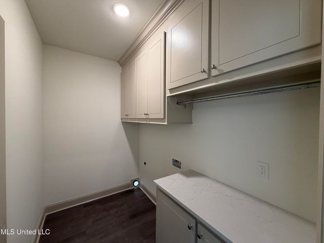 209 Anderson Oaks Drive, Pearl, MS 39208