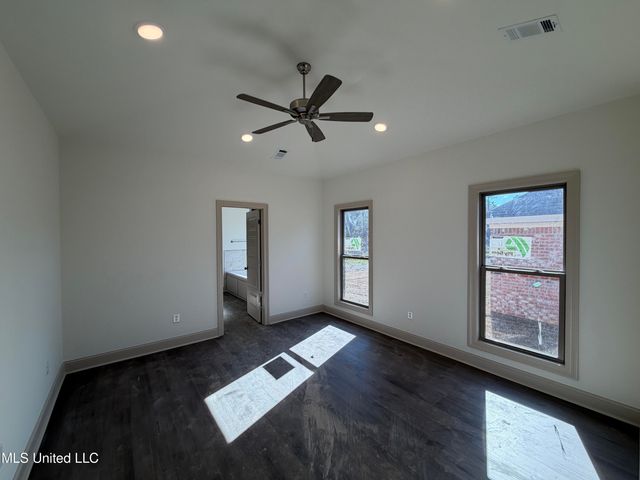 209 Anderson Oaks Drive, Pearl, MS 39208