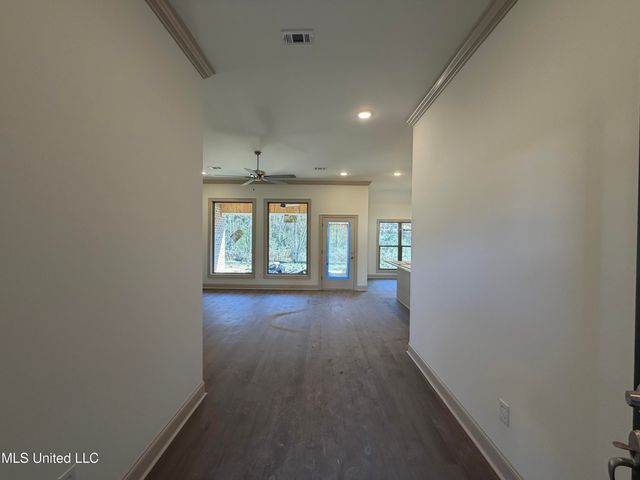 209 Anderson Oaks Drive, Pearl, MS 39208