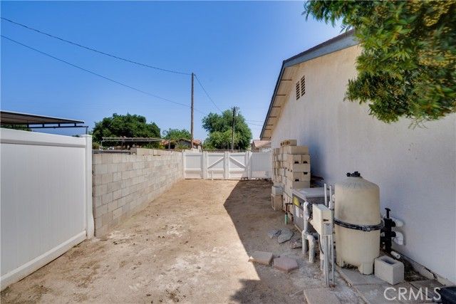 18825 Mariposa Avenue, Riverside, CA 92508