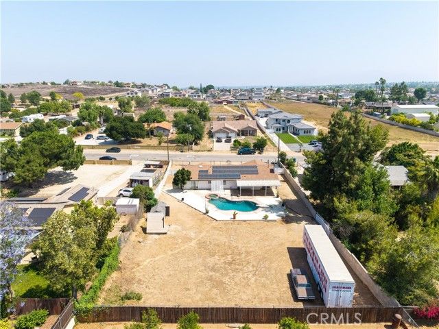 18825 Mariposa Avenue, Riverside, CA 92508