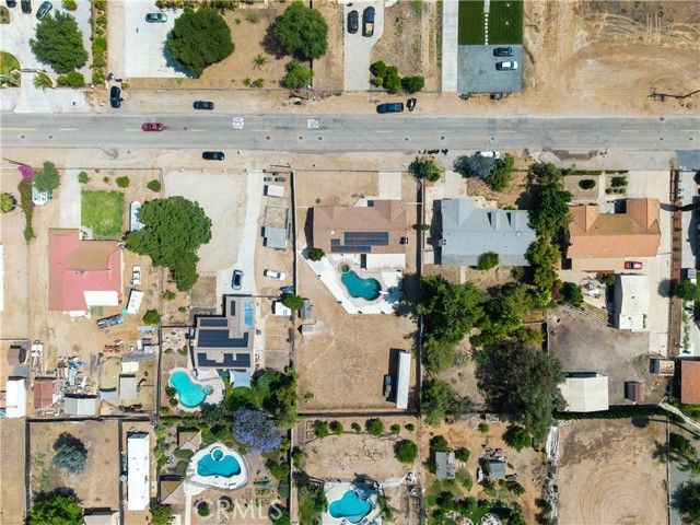 18825 Mariposa Avenue, Riverside, CA 92508