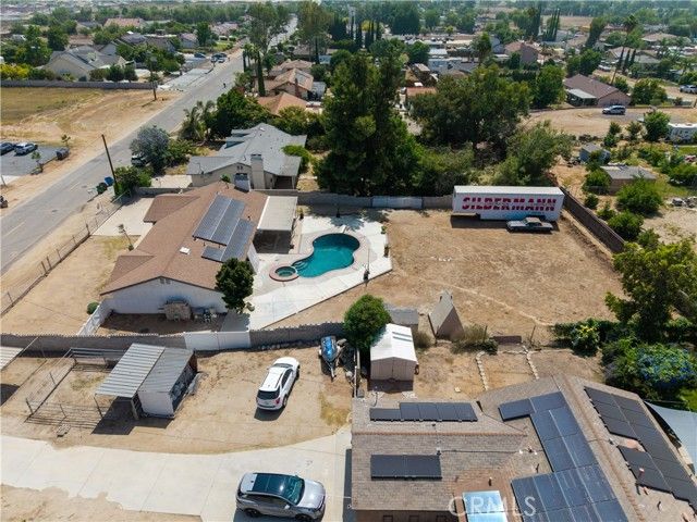 18825 Mariposa Avenue, Riverside, CA 92508