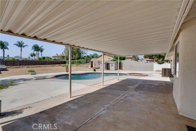 18825 Mariposa Avenue, Riverside, CA 92508