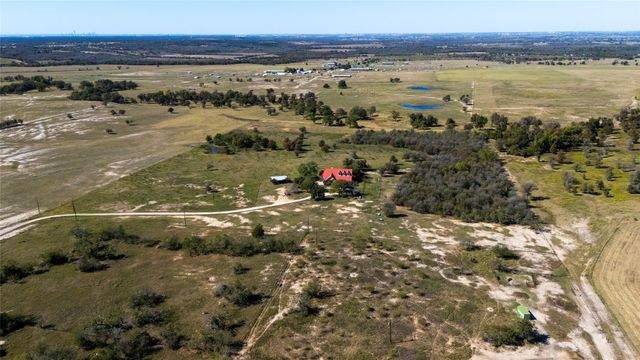948 Upper Elgin River RD, Elgin, TX 78621