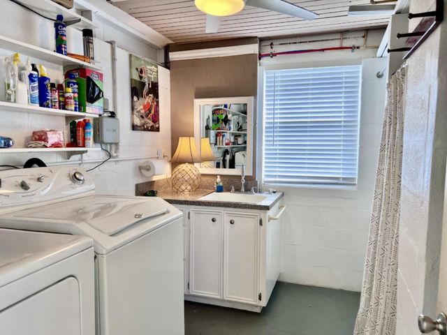 550 Pompano Street, Bayou Vista, TX 77563