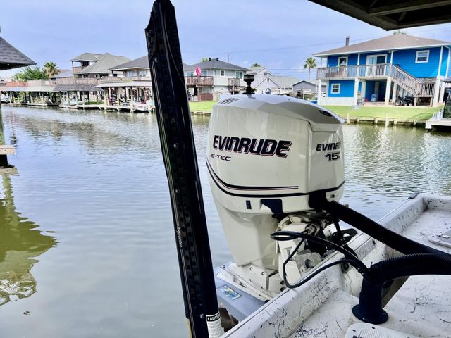 550 Pompano Street, Bayou Vista, TX 77563