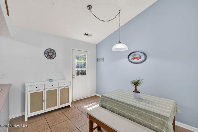 315 Tangle Oaks Court SE, Belville, NC 28451