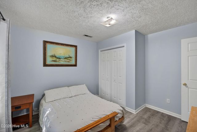 315 Tangle Oaks Court SE, Belville, NC 28451