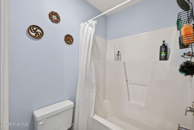 315 Tangle Oaks Court SE, Belville, NC 28451