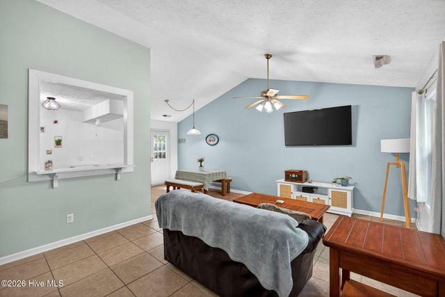 315 Tangle Oaks Court SE, Belville, NC 28451
