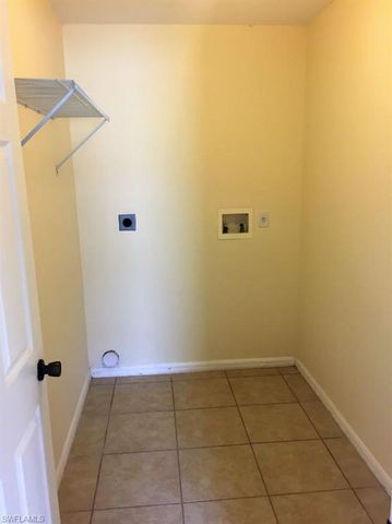 1421 SE 10th TER, Cape Coral, FL 33990