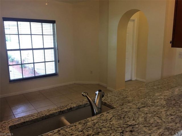 1421 SE 10th TER, Cape Coral, FL 33990