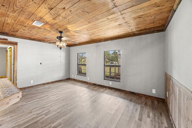 577 County Road 138 E, Jasper, TX 75951