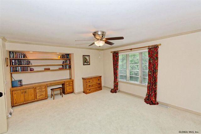 6 Beacon Hill Drive, Saratoga Springs, NY 12866