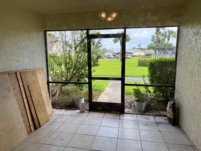 1611 Laurel Leaf Lane B, Fort Pierce, FL 34950