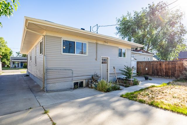 487 W 1ST AVE, Midvale, UT 84047