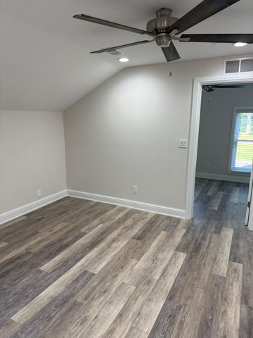 627 N River 3, Ypsilanti, MI 48198