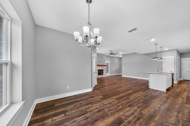 391 County Road 1610, Alba, TX 75410