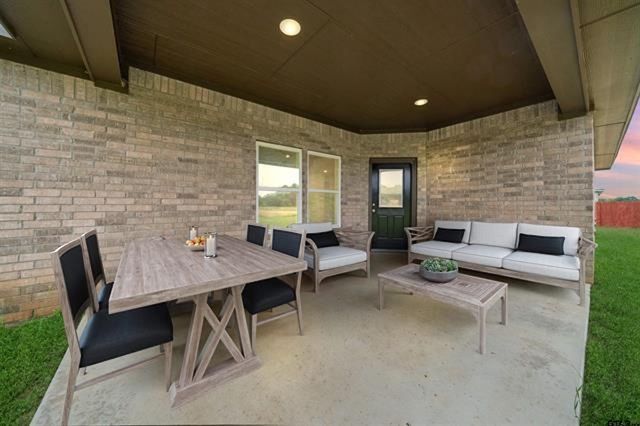 391 County Road 1610, Alba, TX 75410