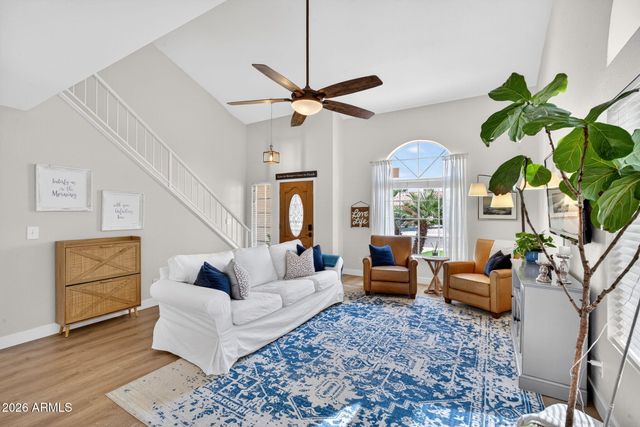 4314 E AMBERWOOD Drive, Phoenix, AZ 85048