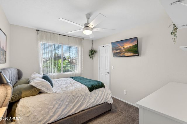 4314 E AMBERWOOD Drive, Phoenix, AZ 85048