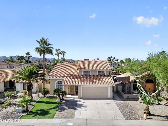 4314 E AMBERWOOD Drive, Phoenix, AZ 85048