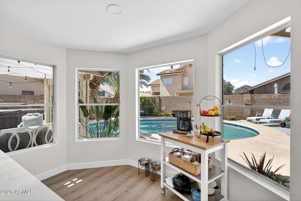 Image 22 of property listing at 4314 E AMBERWOOD Drive, Phoenix, AZ 85048