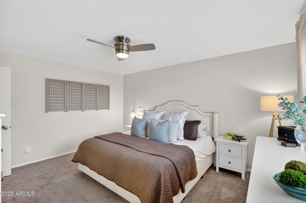 Image 25 of property listing at 4314 E AMBERWOOD Drive, Phoenix, AZ 85048