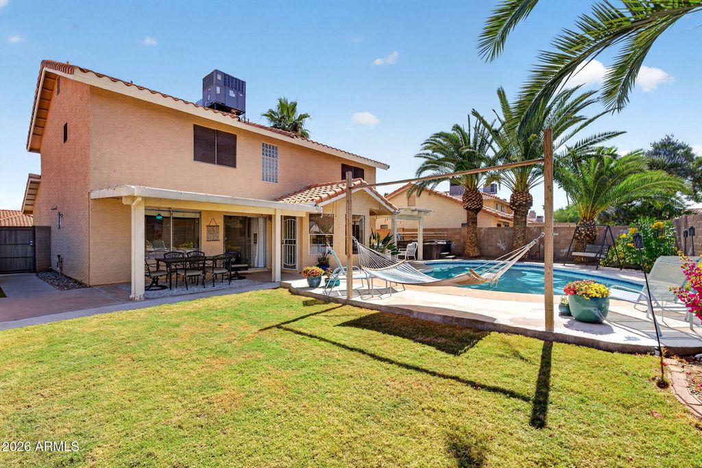 Image 41 of property listing at 4314 E AMBERWOOD Drive, Phoenix, AZ 85048