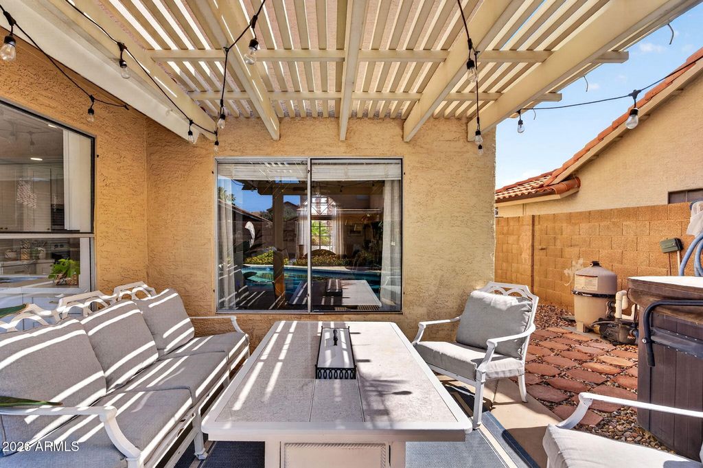 Image 46 of property listing at 4314 E AMBERWOOD Drive, Phoenix, AZ 85048