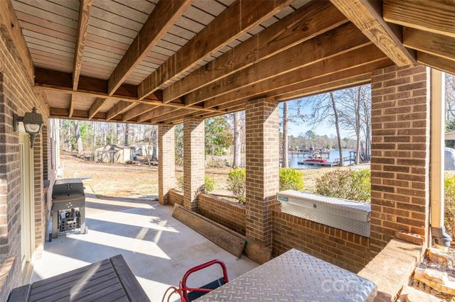 8194 Mallard Road, Denver, NC 28037