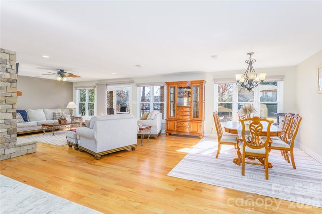 8194 Mallard Road, Denver, NC 28037