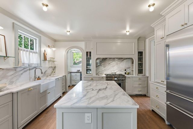 894 Rutledge Avenue, Charleston, SC 29403