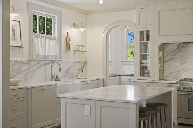 894 Rutledge Avenue, Charleston, SC 29403