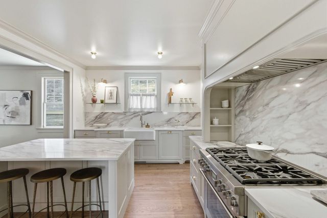 894 Rutledge Avenue, Charleston, SC 29403