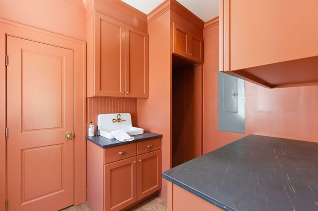 894 Rutledge Avenue, Charleston, SC 29403