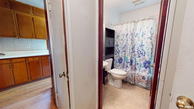 6514 W LAMOINE Street, Peoria, IL 61604