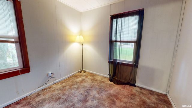 6514 W LAMOINE Street, Peoria, IL 61604