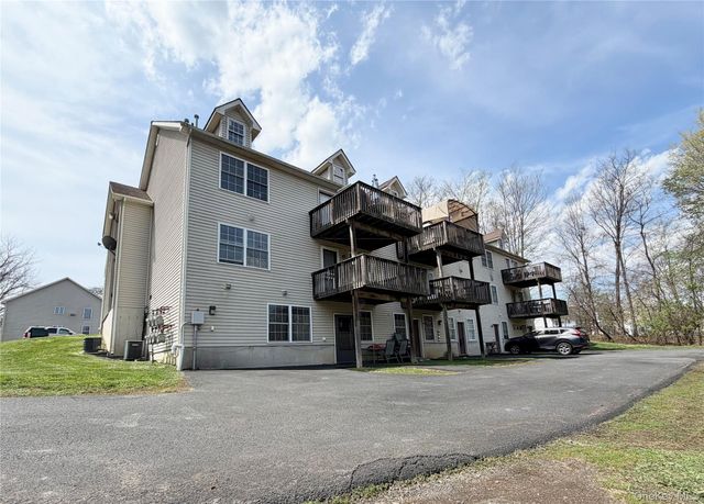 105 N Montgomery Street B2 Unit 7, Walden, NY 12586