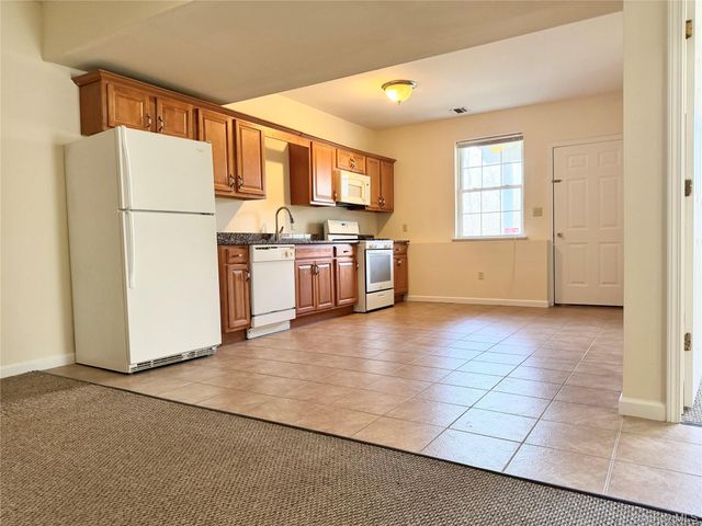 105 N Montgomery Street B2 Unit 7, Walden, NY 12586