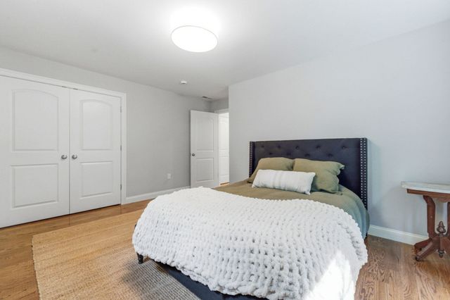4 Weld St, Boston, MA 02131