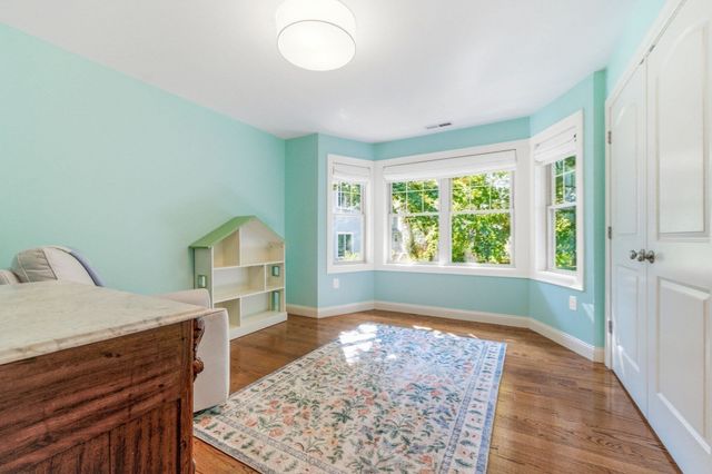 4 Weld St, Boston, MA 02131