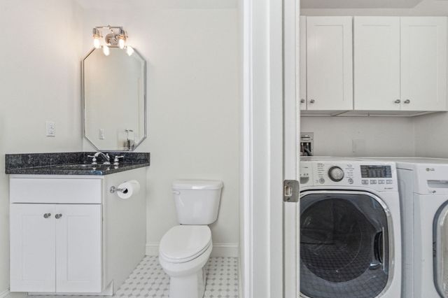 4 Weld St, Boston, MA 02131