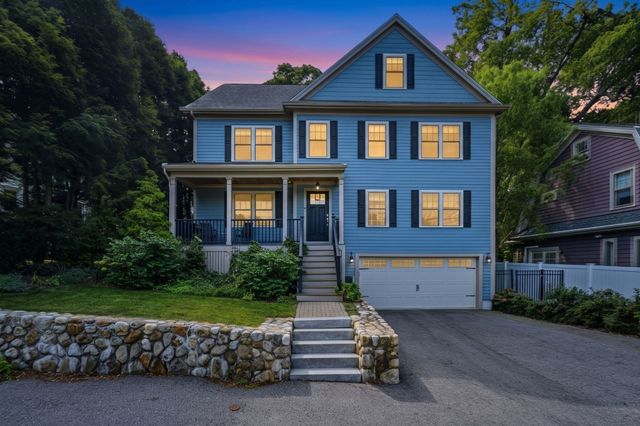 4 Weld St, Boston, MA 02131