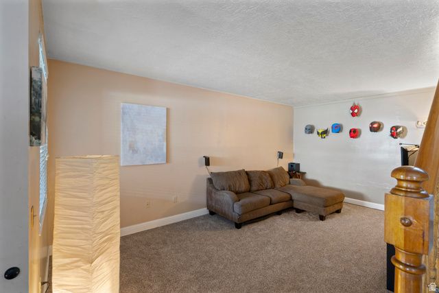 165 W PHEASANTBROOK DR., Centerville, UT 84014