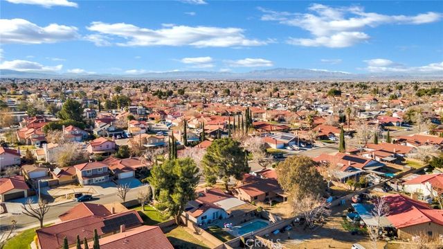 43646 Rembrandt Street, Lancaster, CA 93535