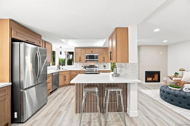 16050 Big Springs Way, San Diego, CA 92127