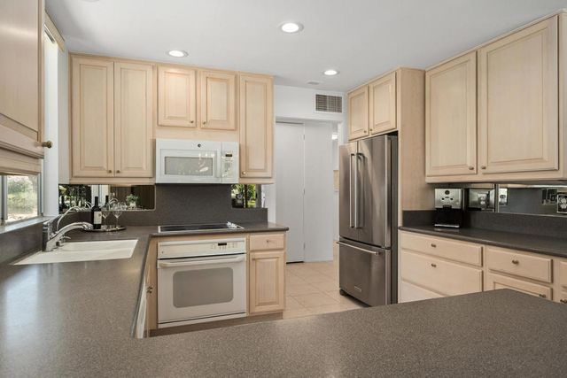 76895 Lark Drive, Indian Wells, CA 92210