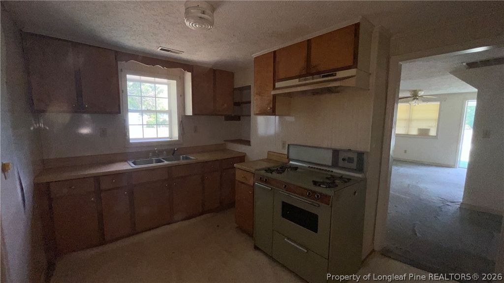 4043 McKethan Street, Wade, NC 28395 — photo 8